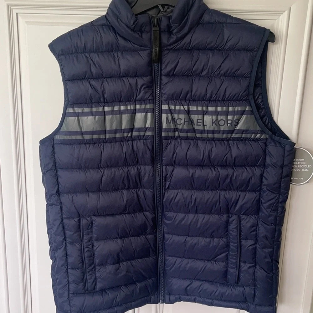 NEW MICHAEL KORS MENS Logo Tape Quilted Nylon Puffer Vest size XL Navy blue - Picture 10 of 10